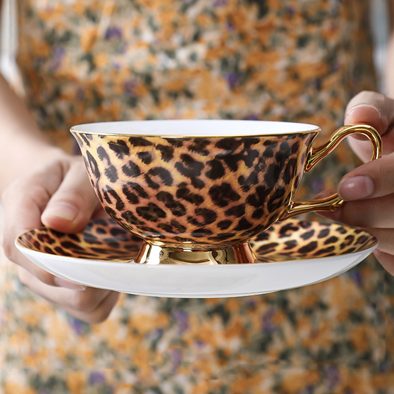 230ML High-end-Leopard Knochen – Espresso Cup Saucer Bewertung und Preis