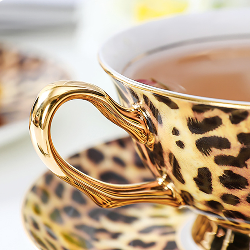 230ML High-end-Leopard Knochen – Espresso Cup Saucer Bewertung und Preis