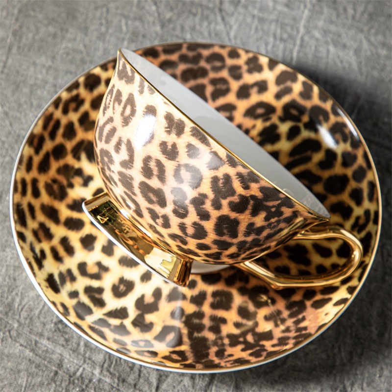 230ML High-end-Leopard Knochen – Espresso Cup Saucer Bewertung und Preis
